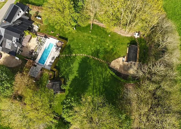 L'arbre De Vie Bed & Breakfast Goesnes